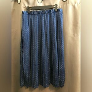 Banana Republic polka dot blue and white flare midi skirt size s